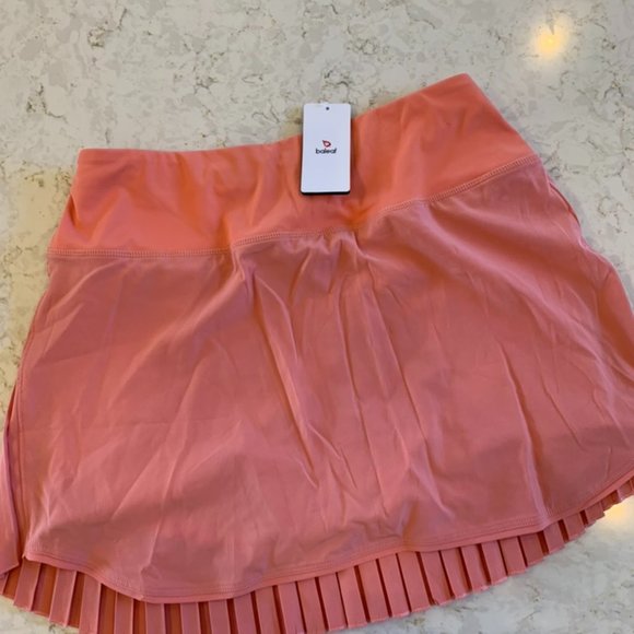 New tennis pickleball coral pleated skirt skort - Picture 2 of 9